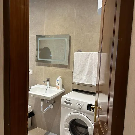Tirana Home * Τίρανα