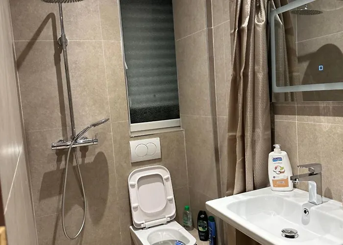 Apartamento Tirana Home *